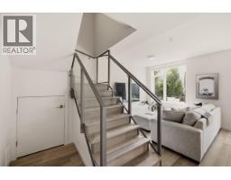 1018 Auckland Street, New Westminster, BC V3M0M3 Photo 16