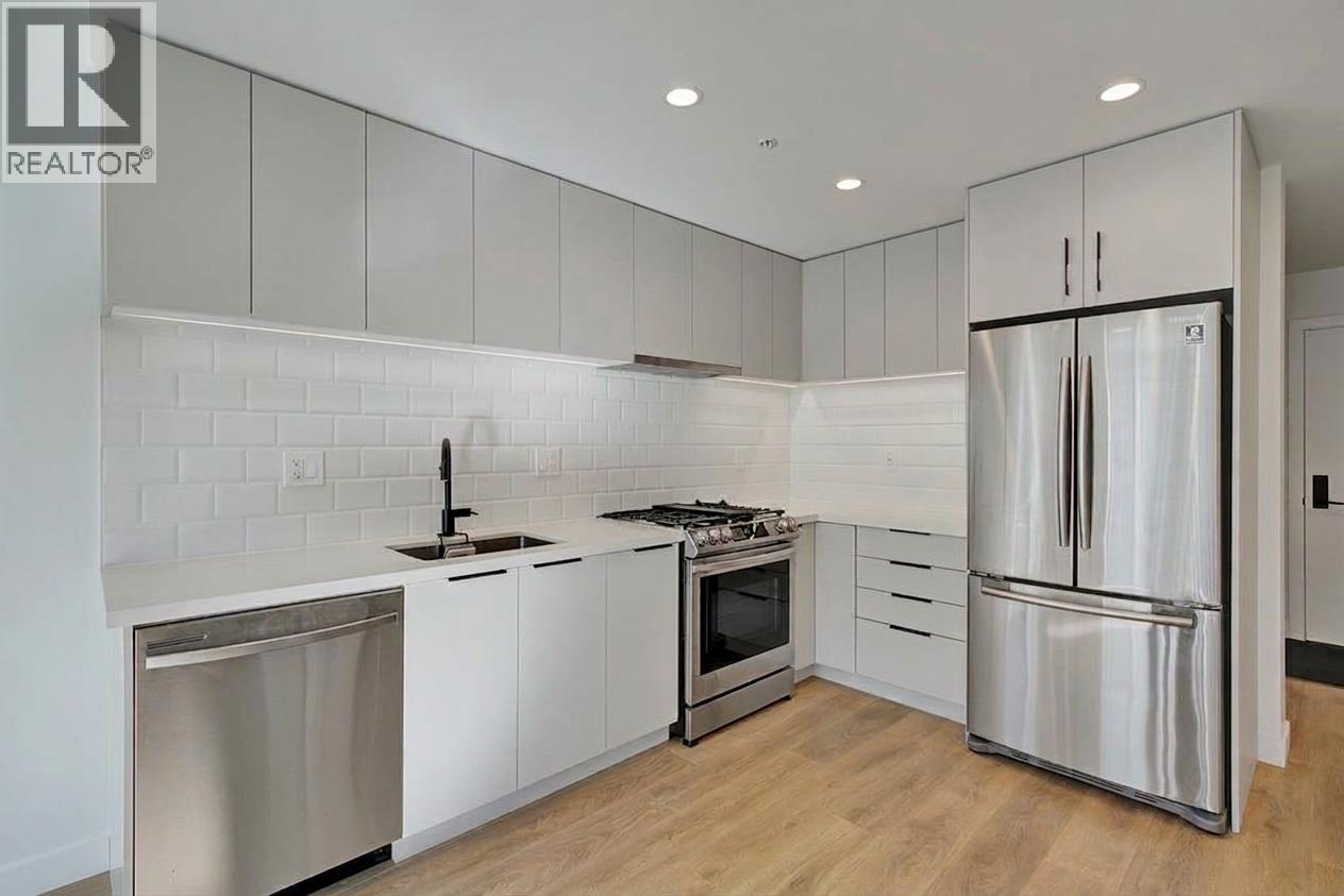 410 3018 ST GOERGE STREET, Port Moody — photo 4