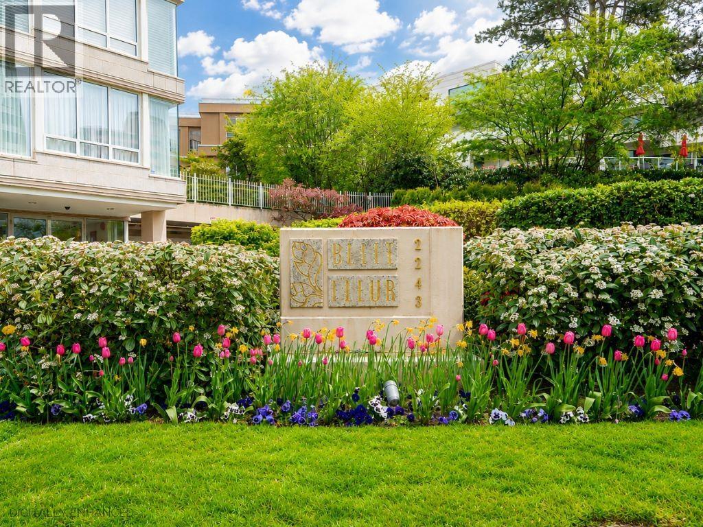 1 2243 BELLEVUE AVENUE, West Vancouver
