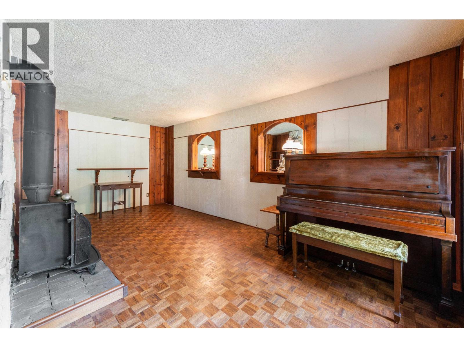 Photo of 2495 LAURALYNN DRIVE 15
