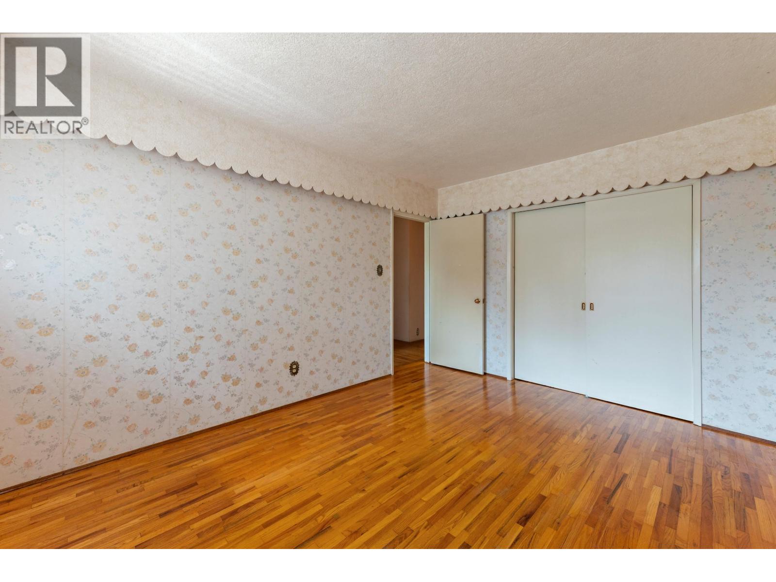 Photo of 2495 LAURALYNN DRIVE 26