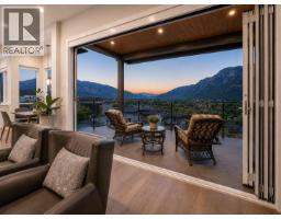 41301 Horizon Drive, Squamish, BC V8B0Y7 Photo 13