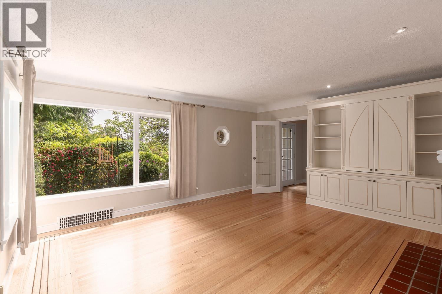 1441 HAYWOOD AVENUE, West Vancouver — photo 6