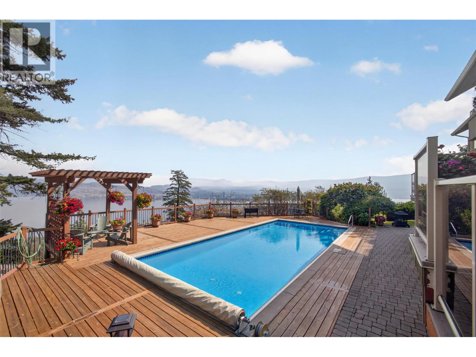  1776 Keloka Drive, West Kelowna