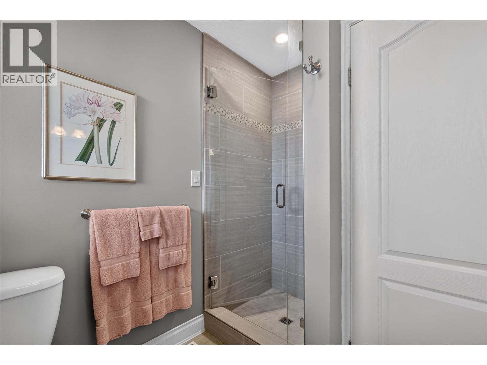  1776 Keloka Drive, West Kelowna