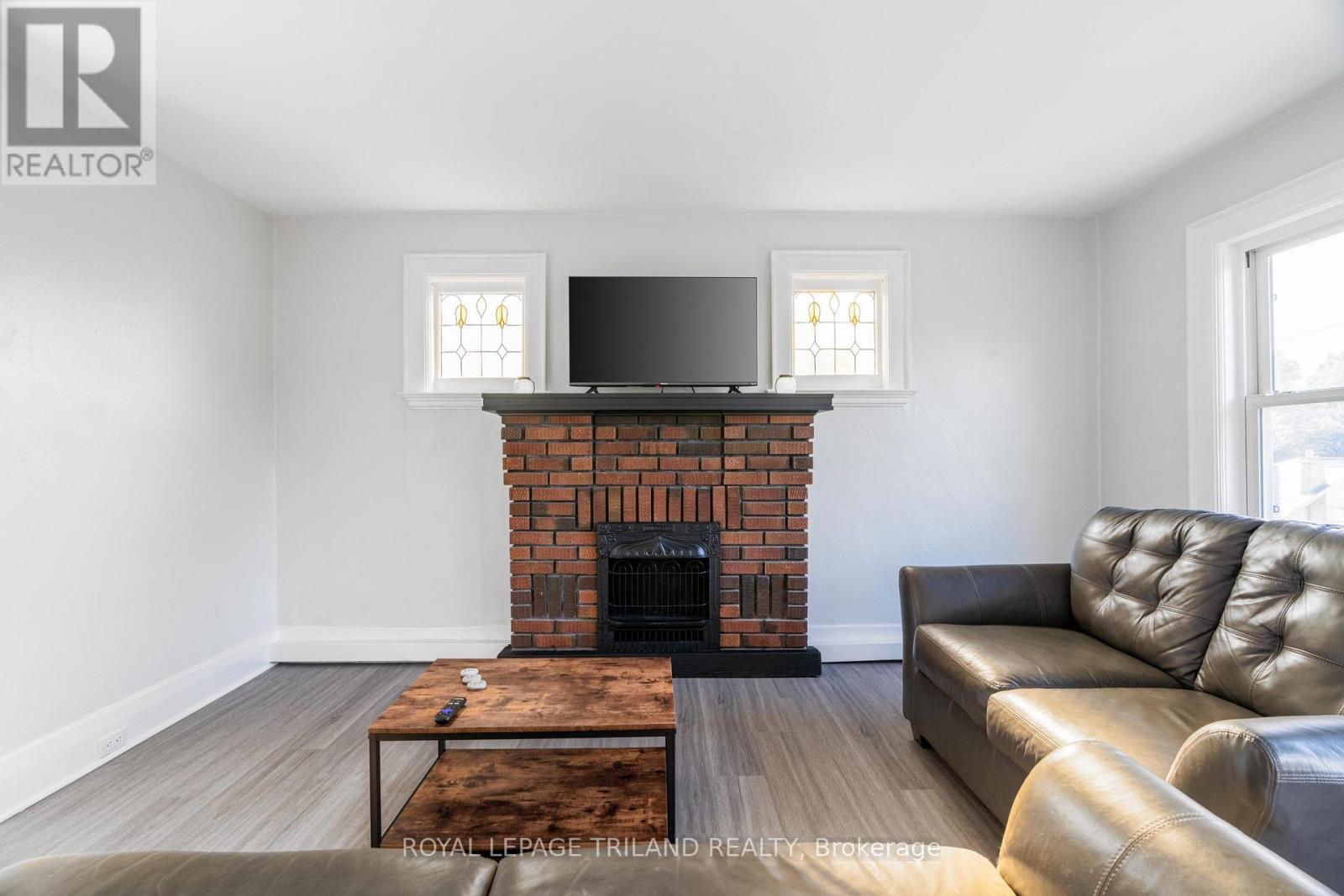 9 - 425 MCKENZIE AVENUE, London South (South F) — photo 4