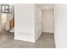 Bedroom 3 - 66 Appletree Lane, Barrie, ON L9J0P1 Photo 6