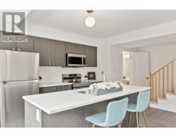 66 Appletree Lane, Barrie, ON L9J0P1 Photo 9