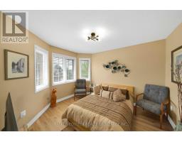22 Taylor Drive, Barrie, ON L4N8K6 Photo 34