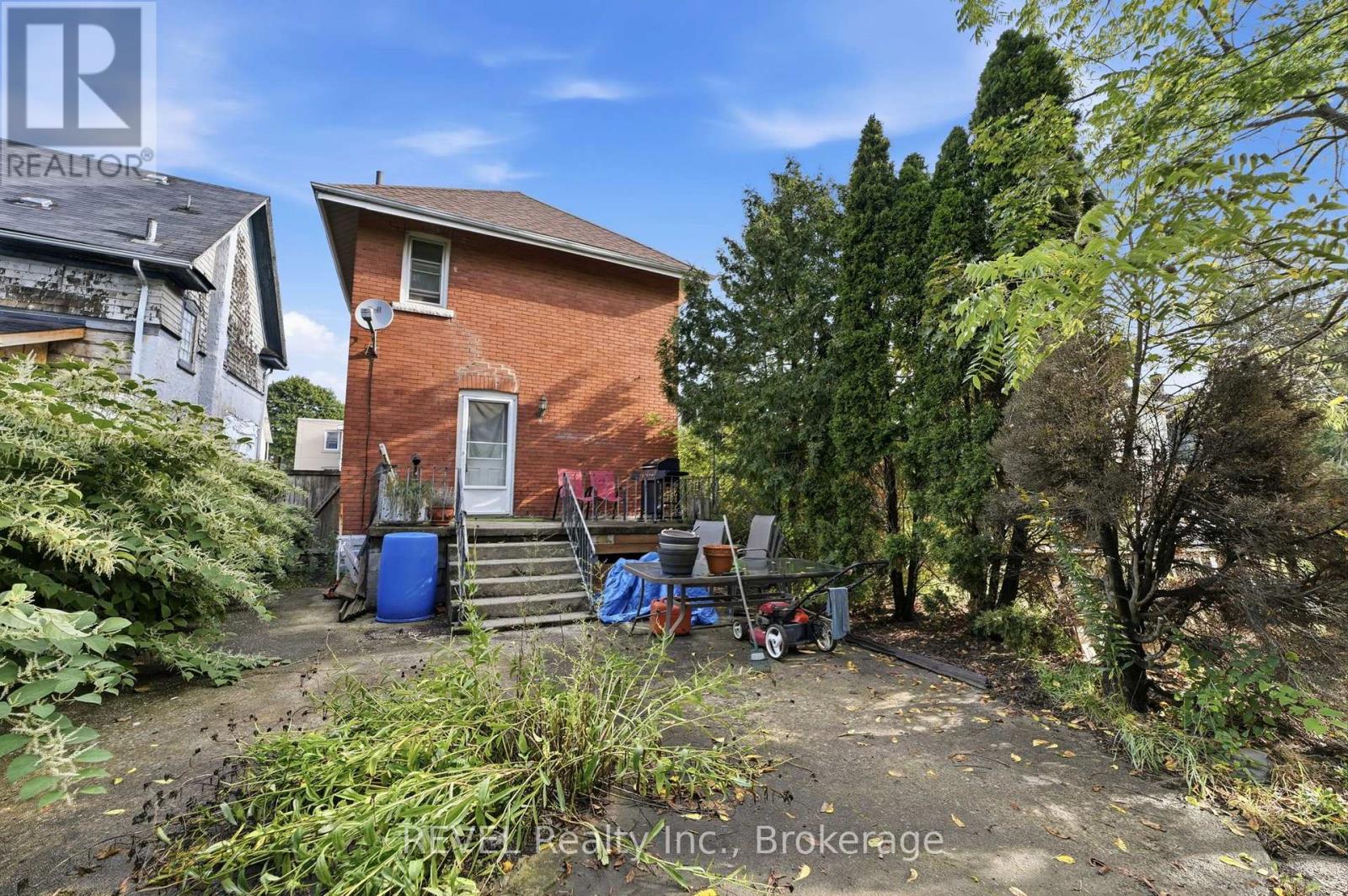 4960 WILLMOTT STREET - 21