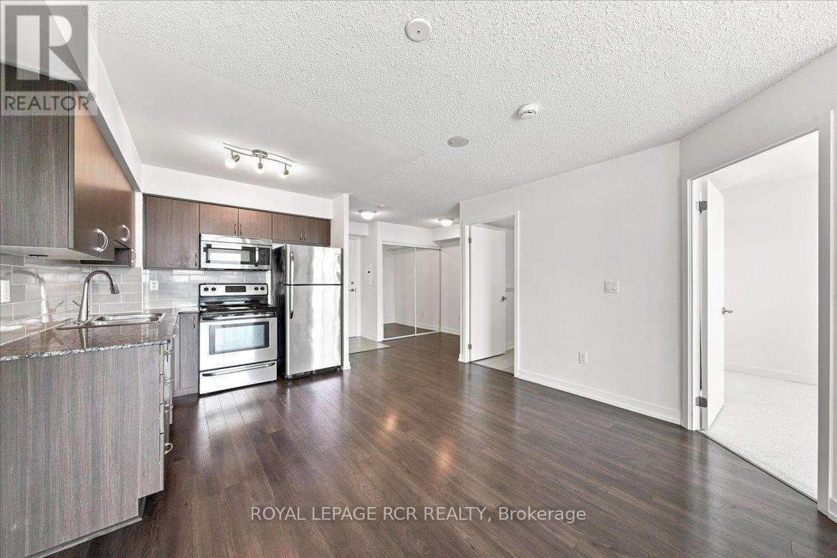 #908 812 LANSDOWNE AVENUE - 9