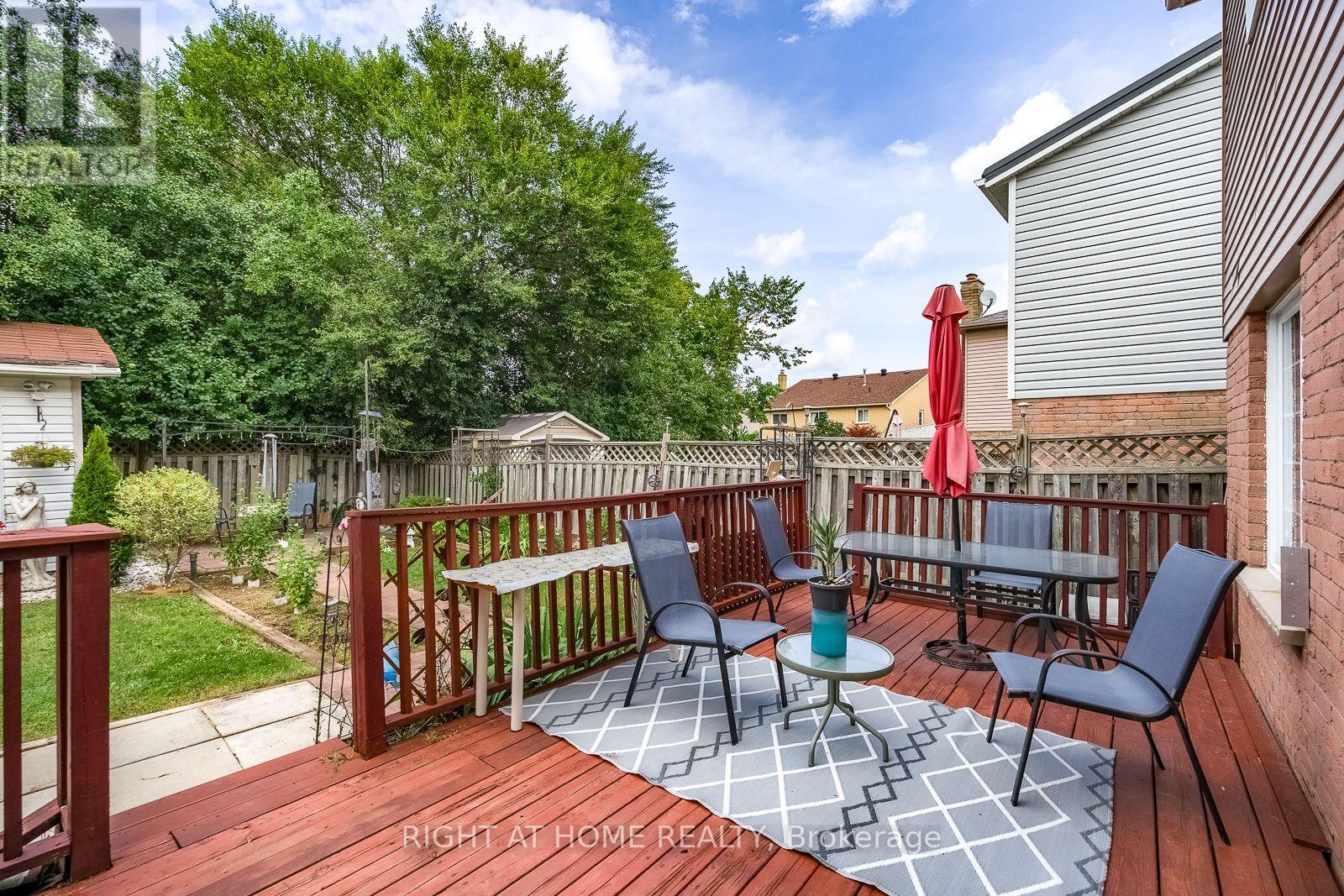 54 NIAGARA PLACE - Image 39