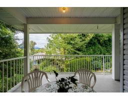 11443 Royal Crescent, Surrey, BC V3V6V5 Photo 32