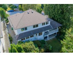 11443 Royal Crescent, Surrey, BC V3V6V5 Photo 38
