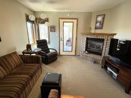 272 1st Street Sw, Carman, MB R0G0J0 Photo 15
