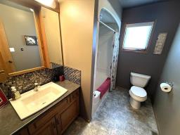 272 1st Street Sw, Carman, MB R0G0J0 Photo 21