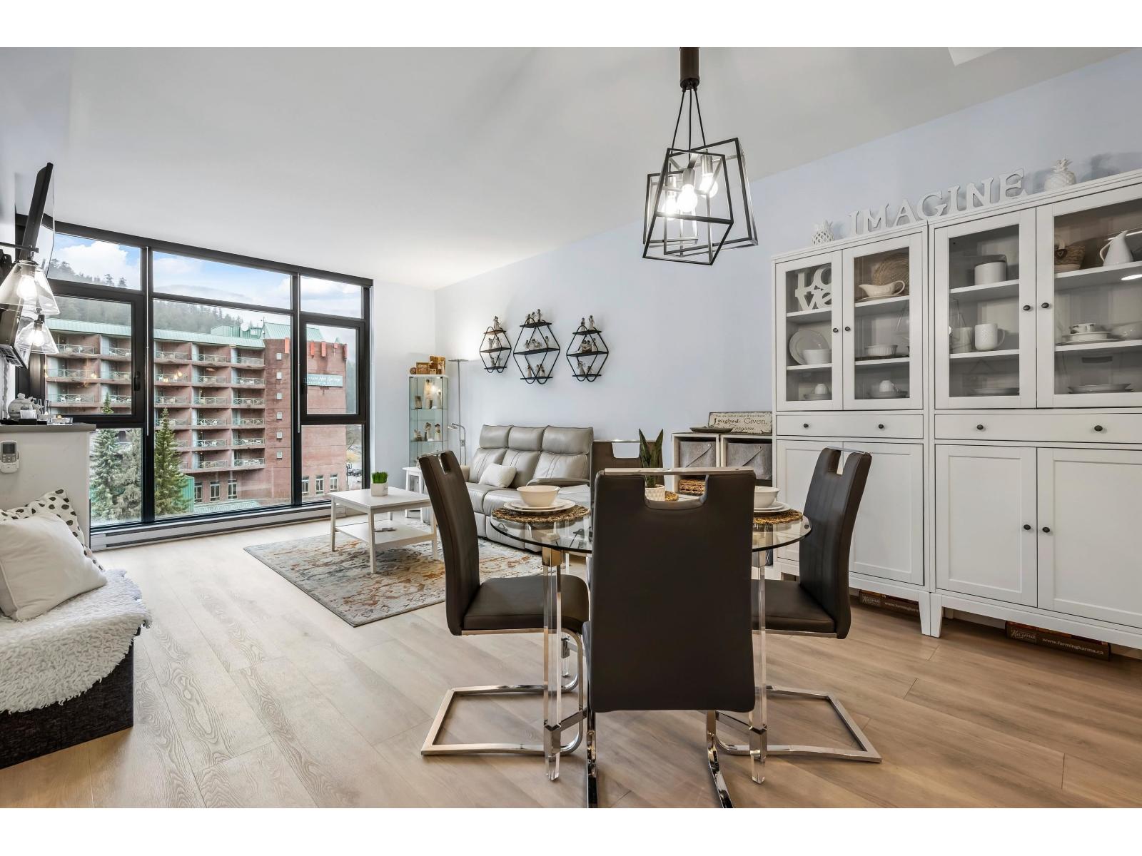 608 120 ESPLANADE AVENUE, Harrison Hot Springs, Harrison Hot Springs