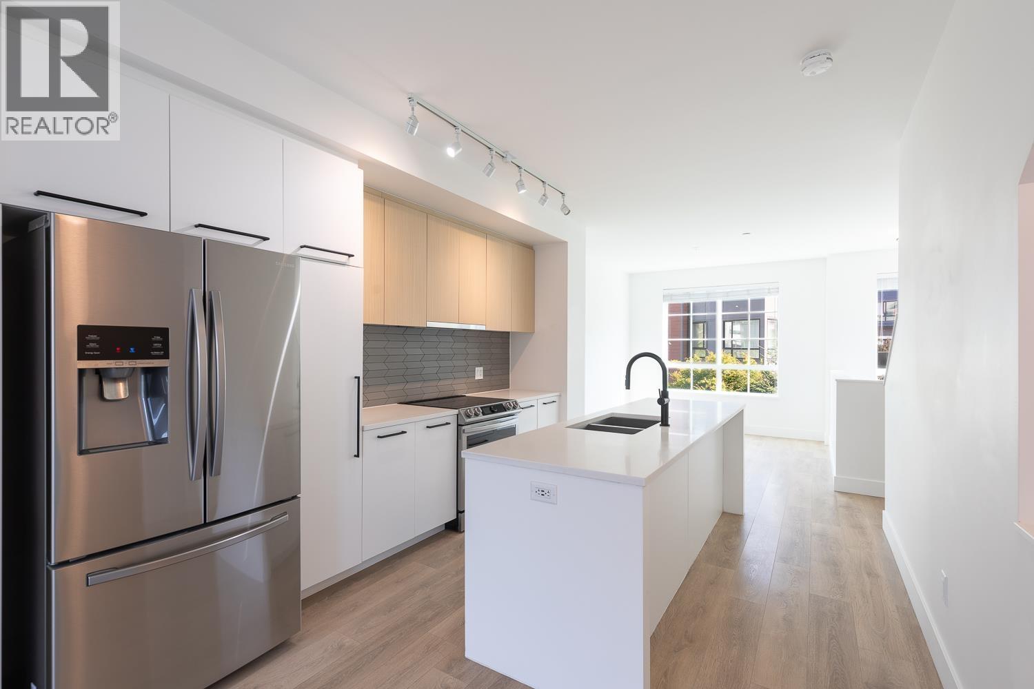 38006 FAIRWATER PLACE, Squamish — photo 5