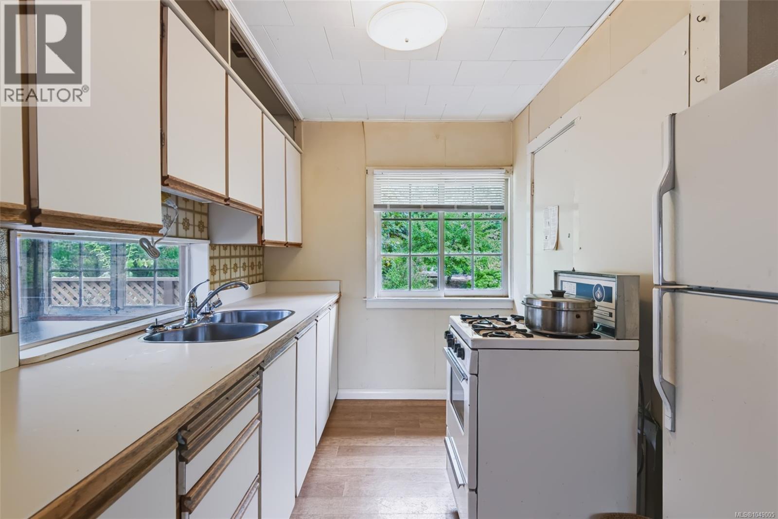8908 Faber Rd - Image 9