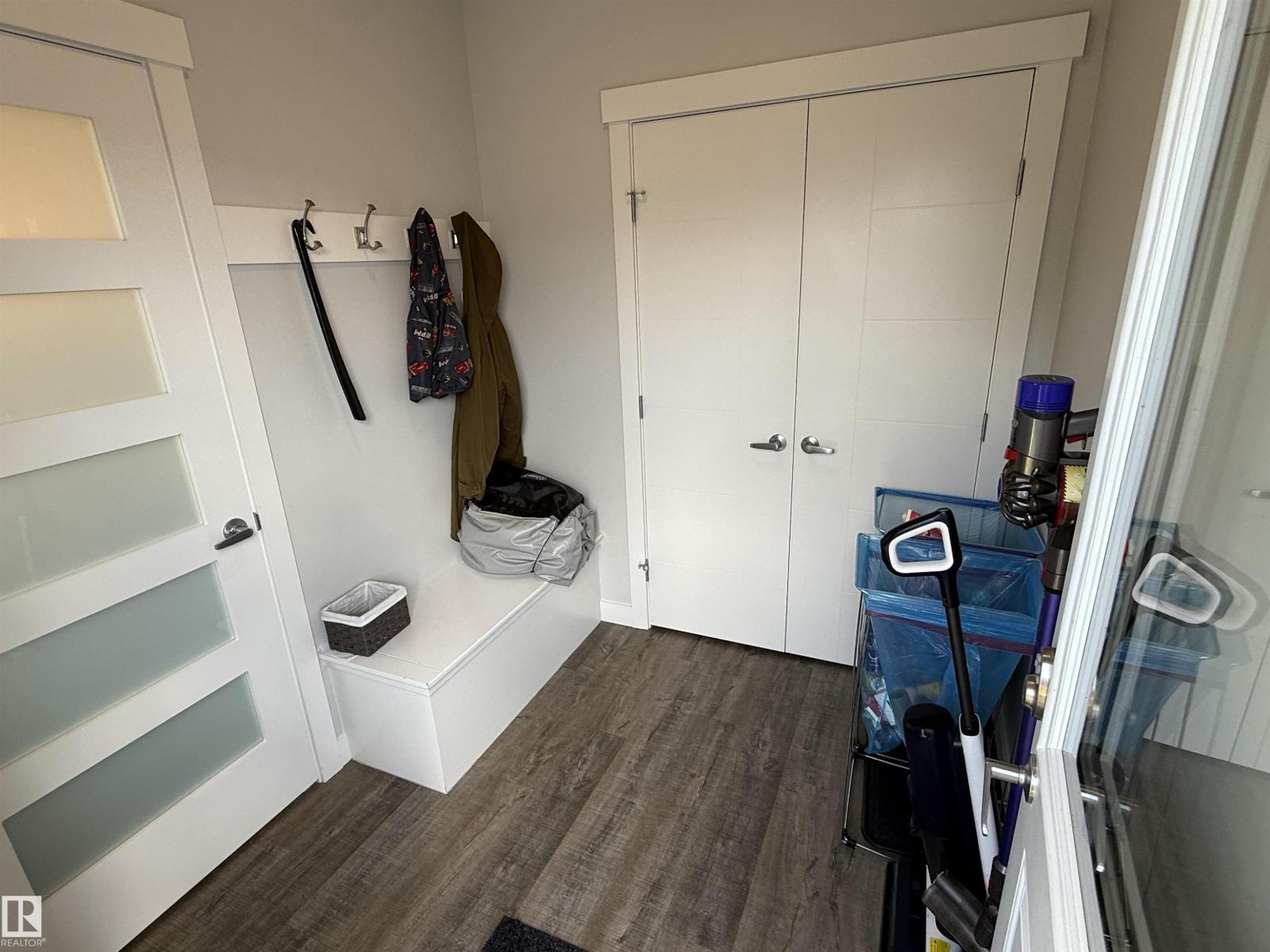 17468 77 ST NW - 23