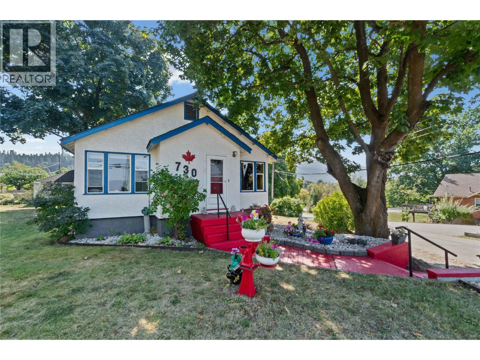 730 9 Avenue NE, Salmon Arm