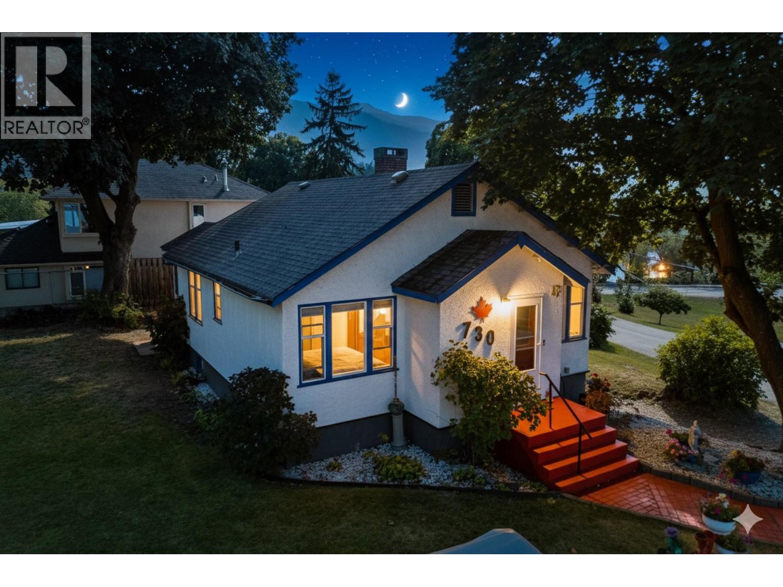 730 9 Avenue NE, Salmon Arm