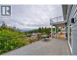318 Gleneagles Drive, Kamloops, BC V2E1Z4 Photo 32