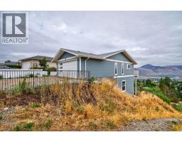 318 Gleneagles Drive, Kamloops, BC V2E1Z4 Photo 38