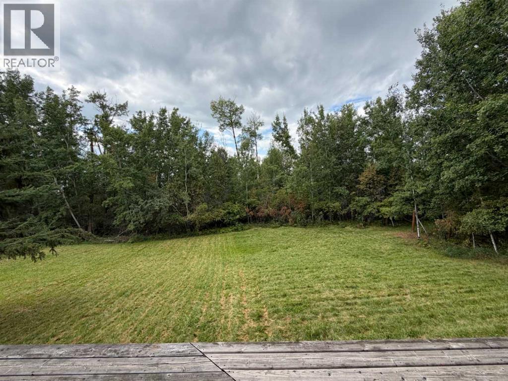 174 Lakeshore Drive - 12