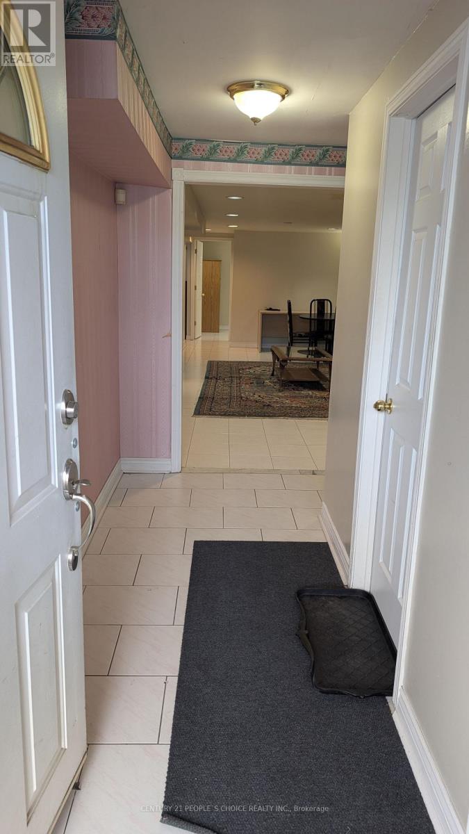 BASEMENT - 2644 WINDJAMMER ROAD, Mississauga (Erin Mills) — photo 2