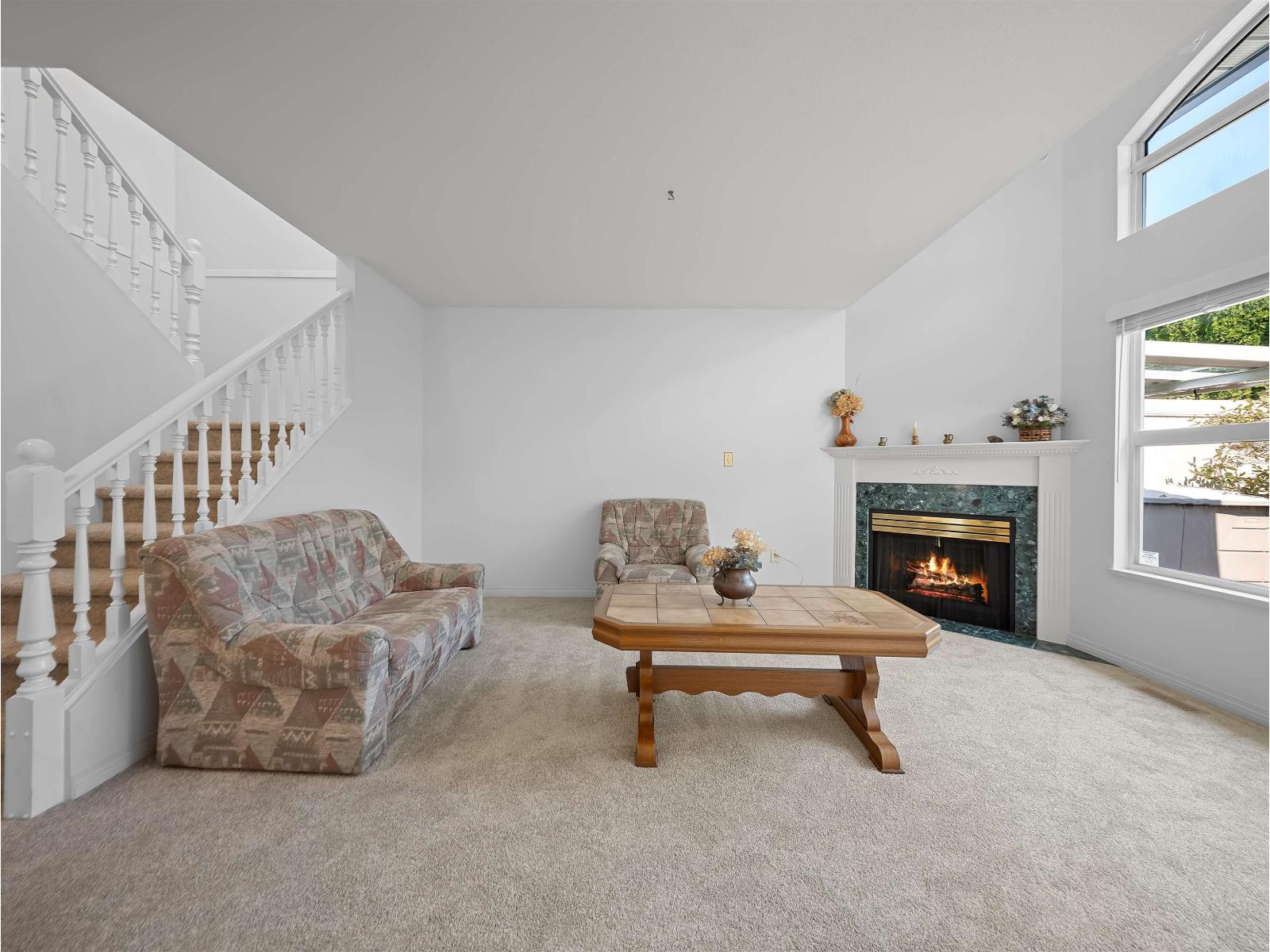 27 7330 122 STREET, Surrey