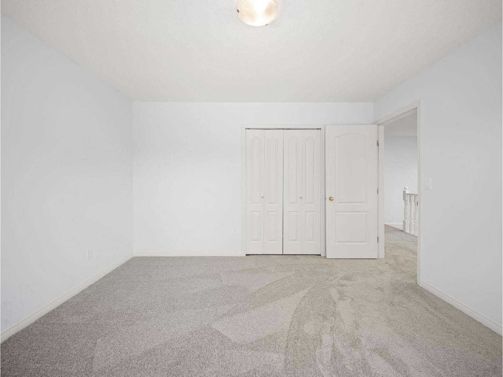 27 7330 122 STREET, Surrey