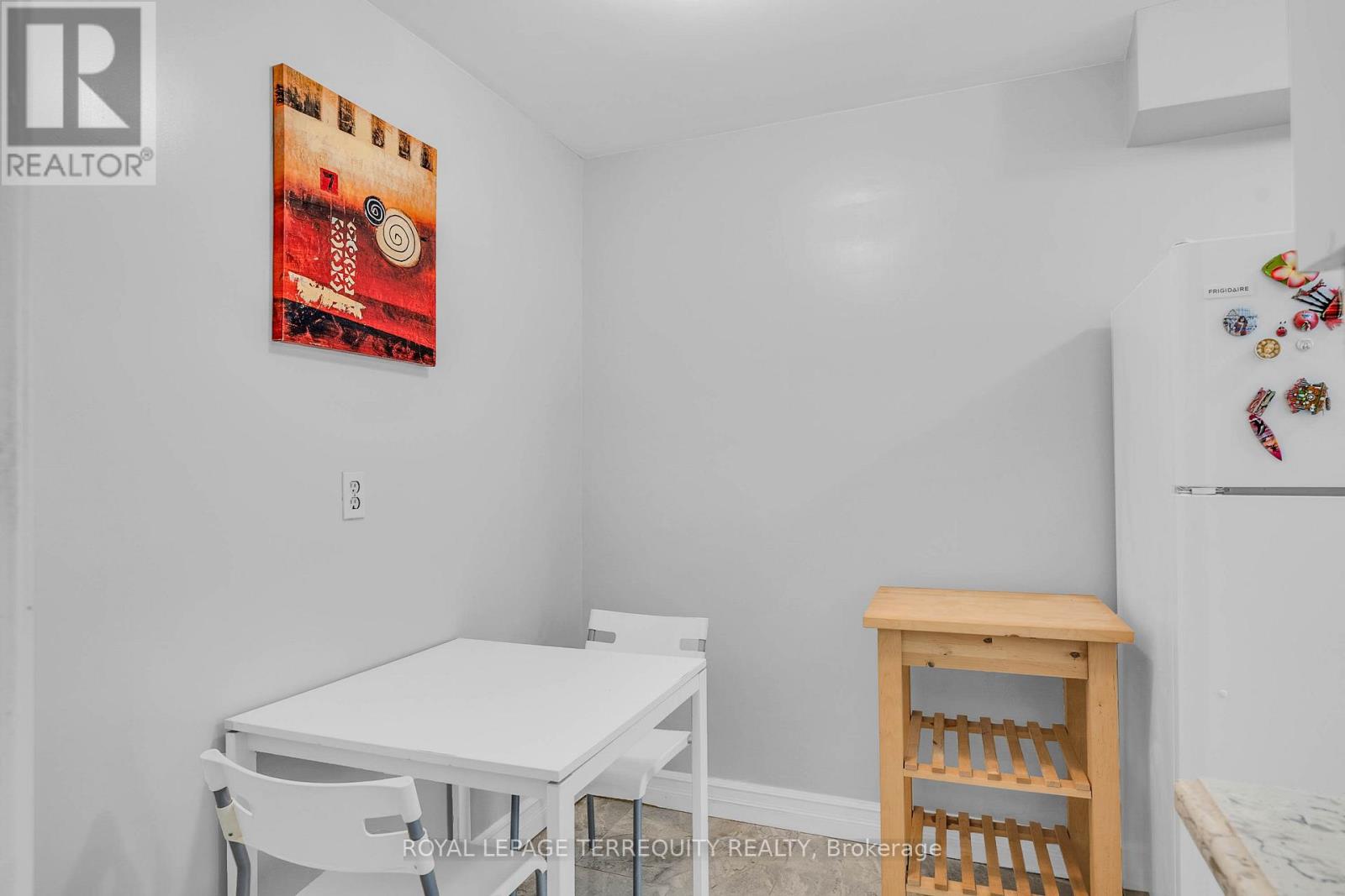 #1703 1 MASSEY SQUARE - 16