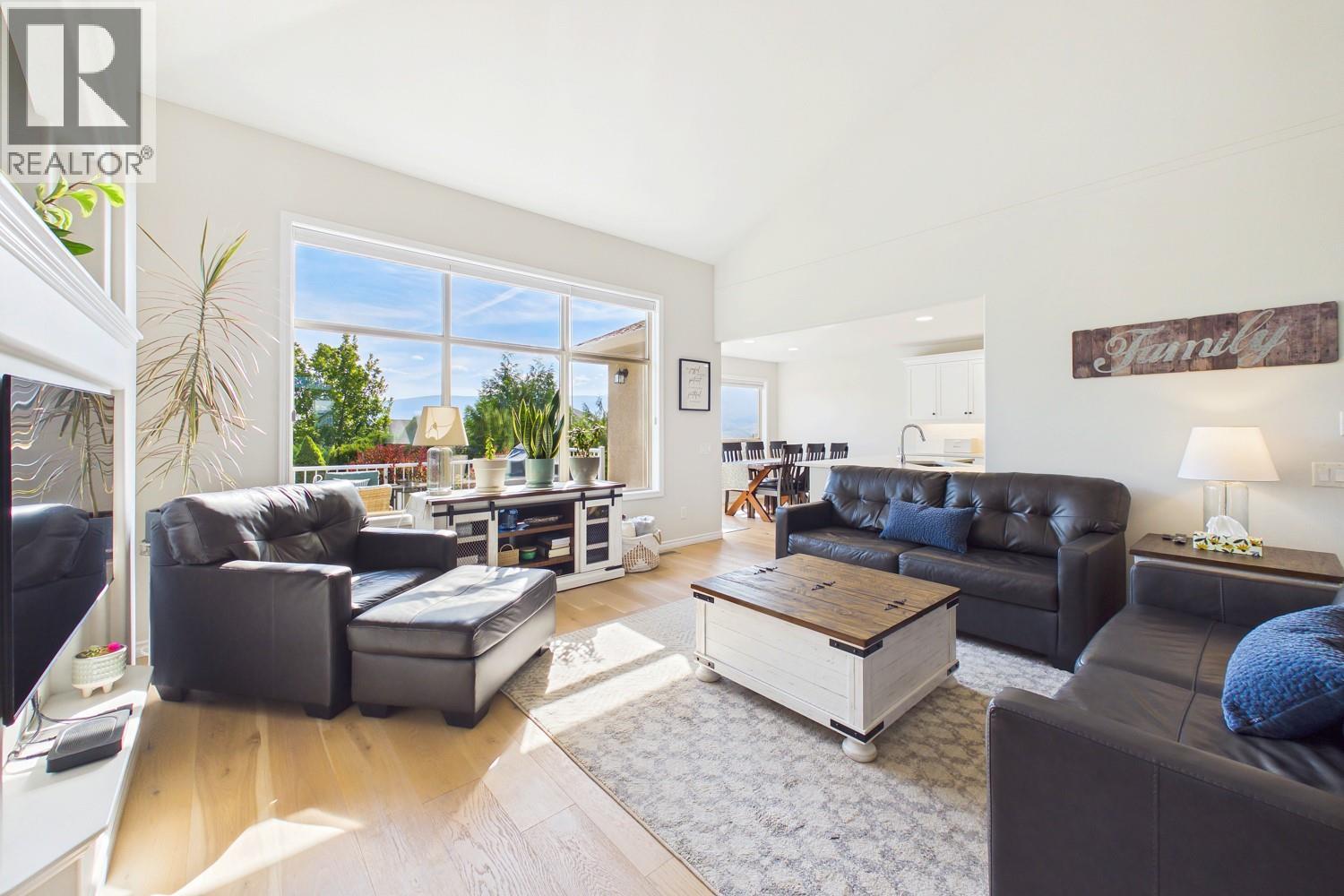 3439 Ridge Boulevard - 15