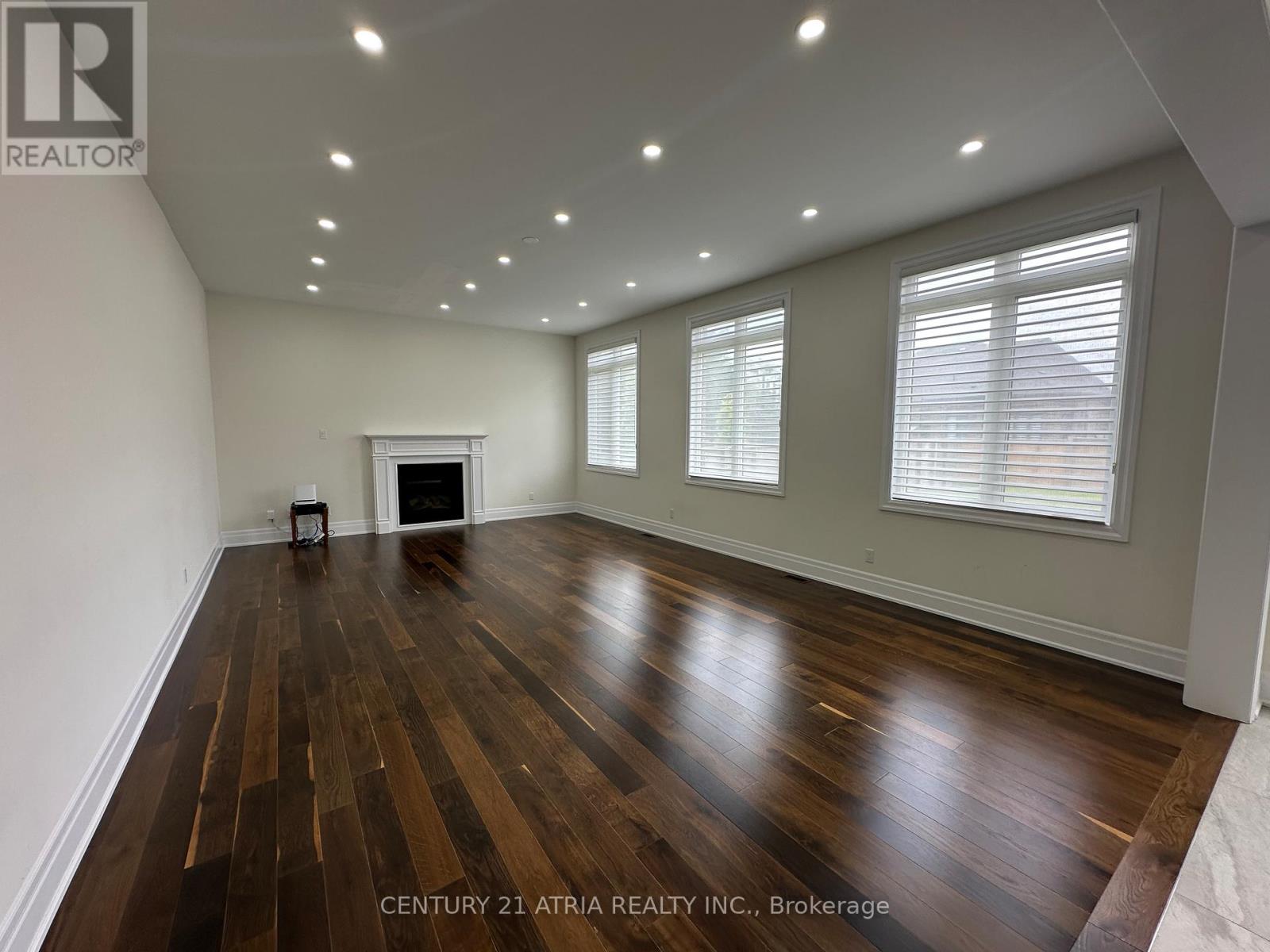 19 MUMBERSON STREET - 5