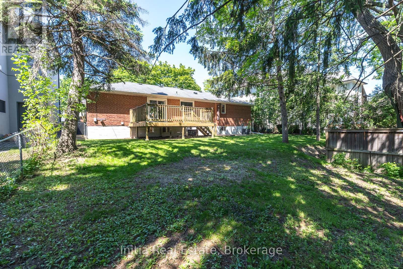 53 BURROWS AVENUE - Image 34