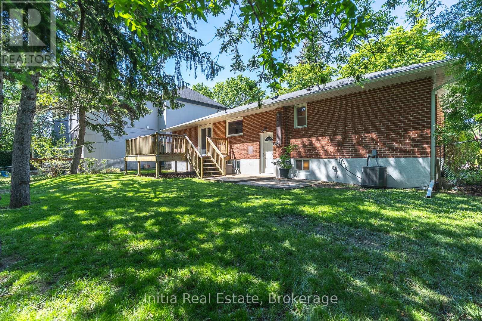 53 BURROWS AVENUE - Image 35