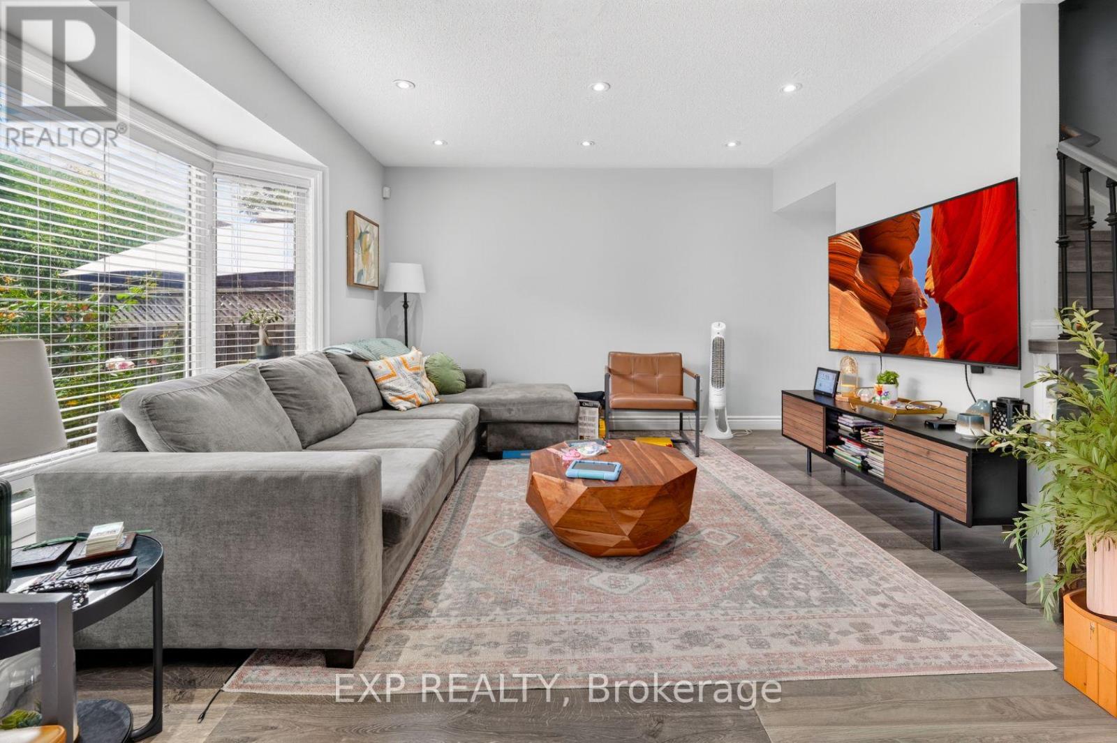 1008 COOPER AVENUE - 10