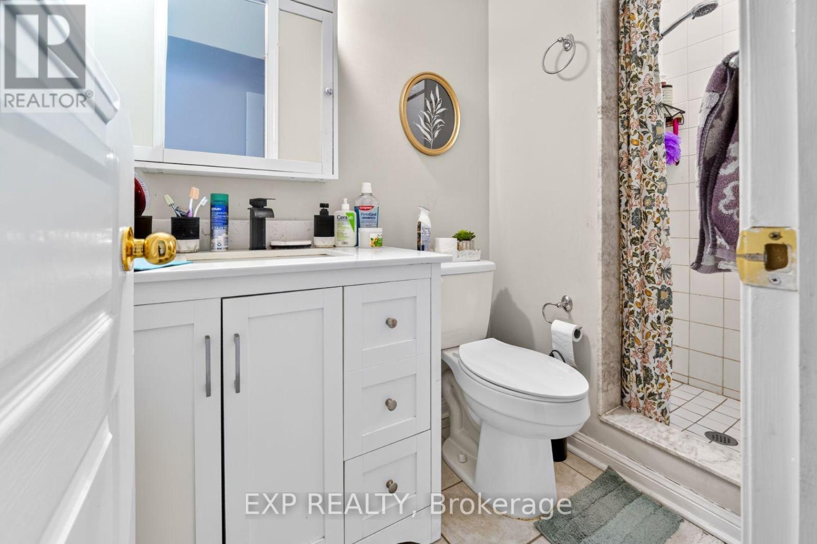 1008 COOPER AVENUE - 21