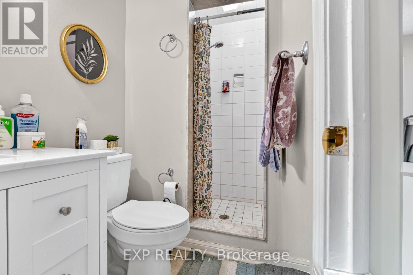 1008 COOPER AVENUE - 22