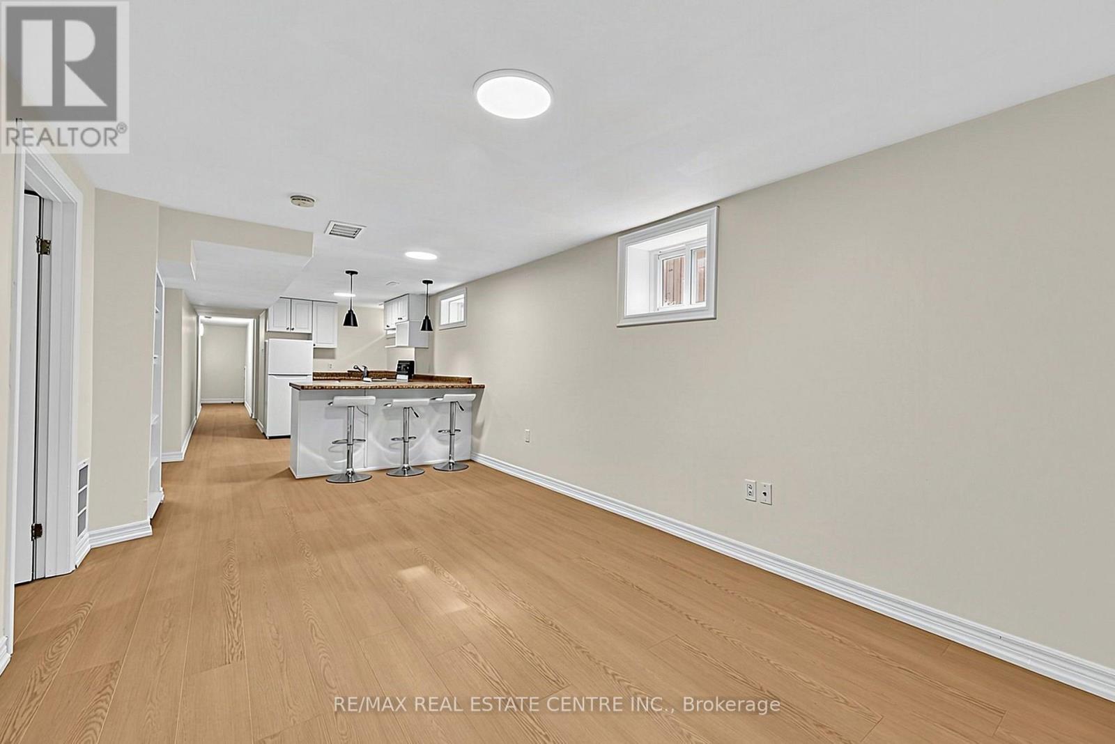 175 BURBANK CRESCENT - Image 30