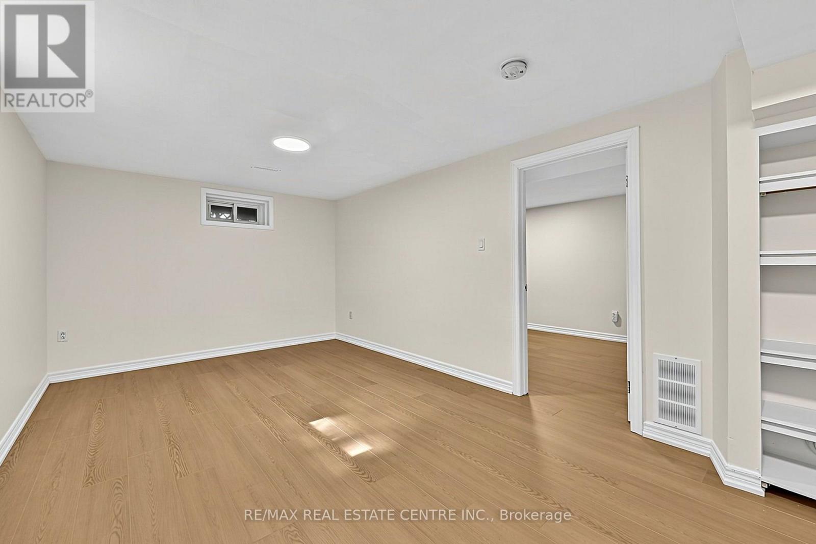 175 BURBANK CRESCENT - Image 33