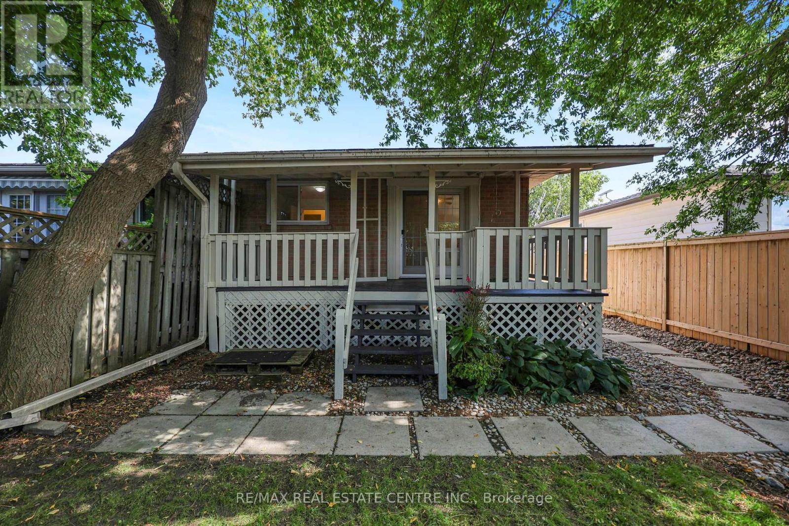 175 BURBANK CRESCENT - Image 38