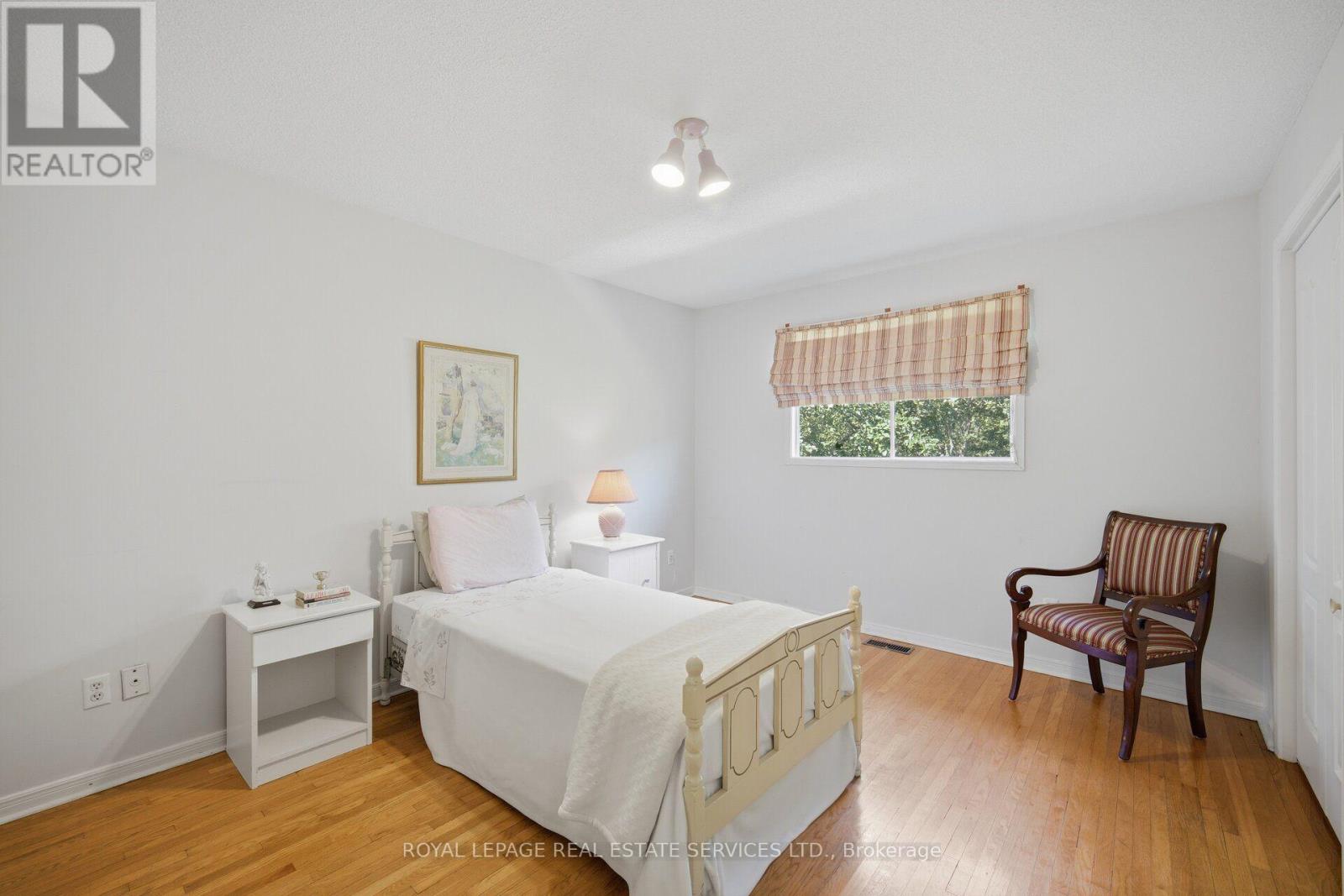 124 STILECROFT DRIVE - Image 28