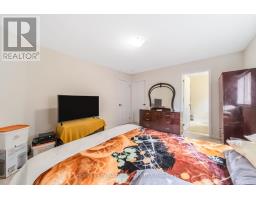 14 Abercrombie Crescent, Brampton, ON L7A4N1 Photo 35