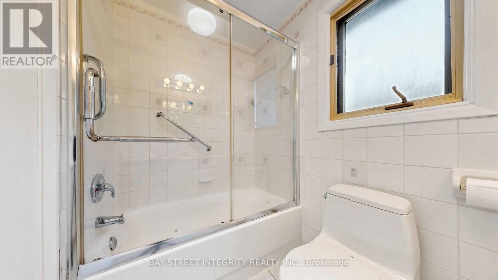 28 TOWNSEND ROAD - 29