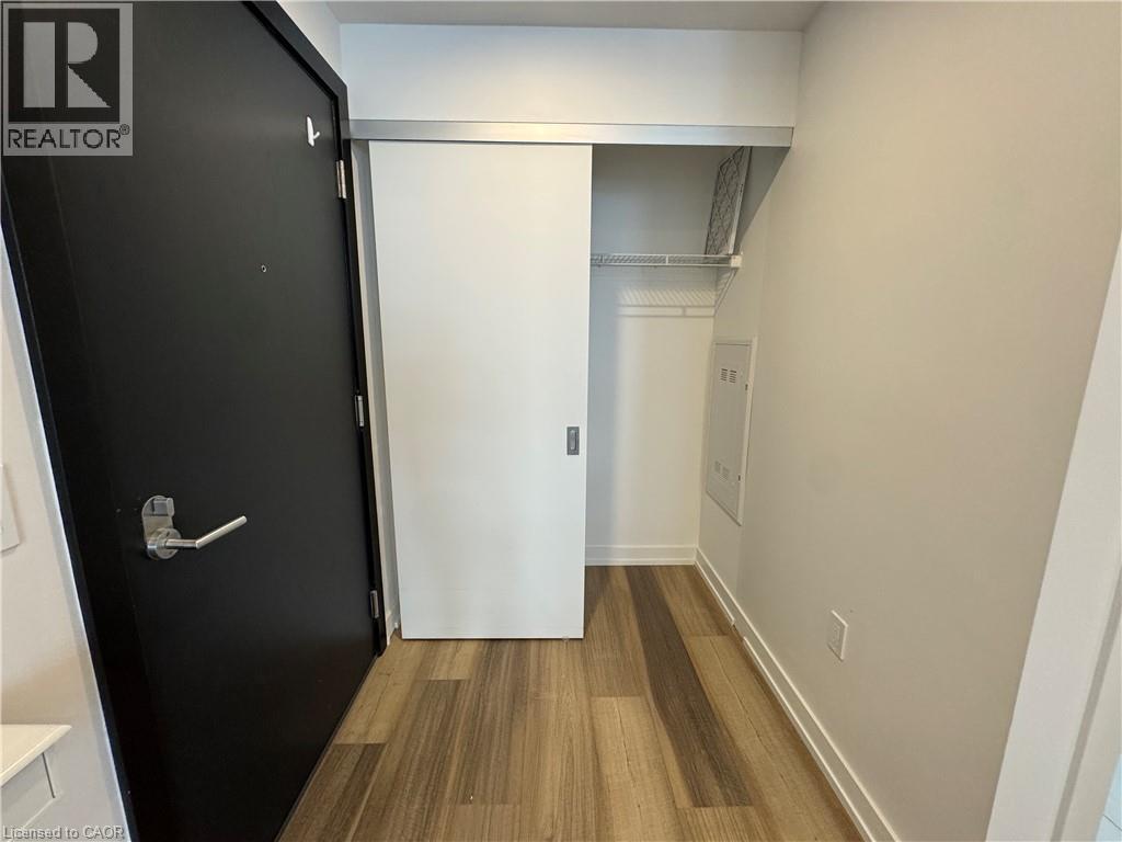 15 WELLINGTON Street Unit# 1701 — photo 2