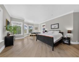 18638 54a Avenue, Surrey, BC V3S8L5 Photo 17