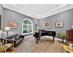 18638 54a Avenue, Surrey, BC V3S8L5 Photo 7