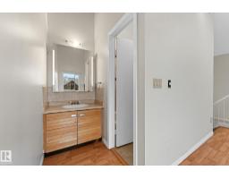 10326 121 St Nw, Edmonton, AB T5N1K8 Photo 18
